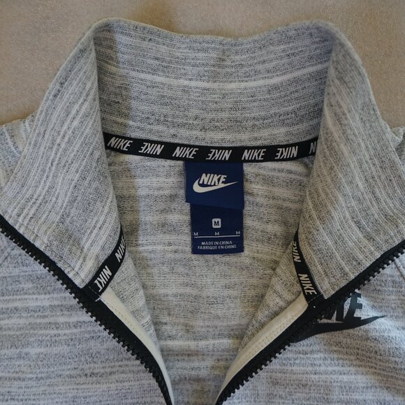 Vintage Nike Sportwear Womens Medium Full Zip Track Jacket 884408-100 AV15 - Picture 6 of 12